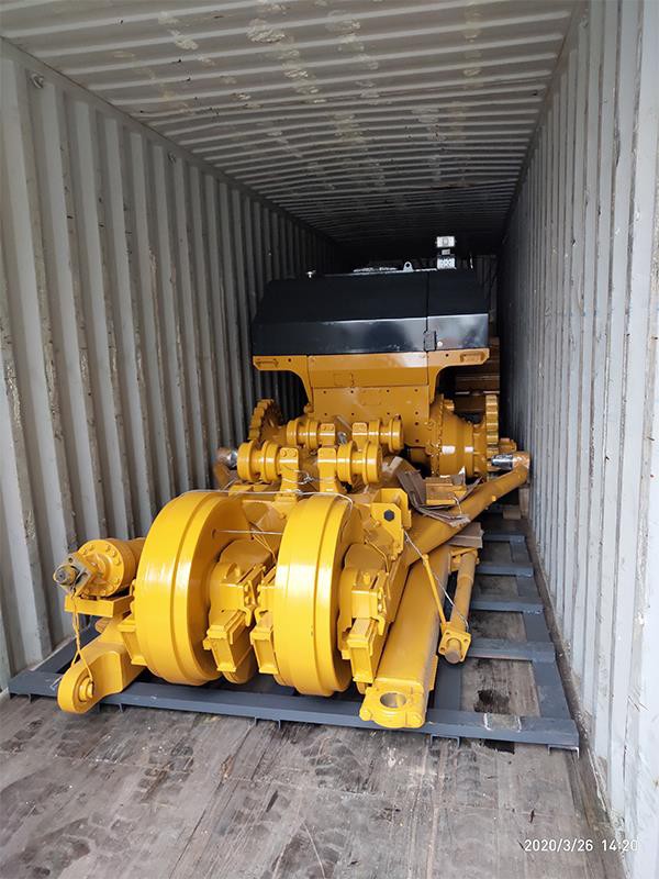 HD16 bulldozer in container 3